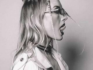 Еротски видео цхат technobabe