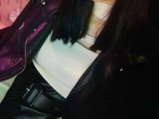 Еротски видео цхат ThelmaHettie