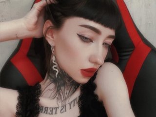 Еротски видео цхат ThinWhiteDuchess
