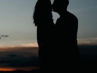 Еротски видео цхат ThoseofTenseSex