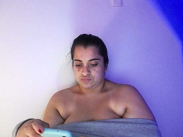 Емитовање снимка екрана tifanydaniel