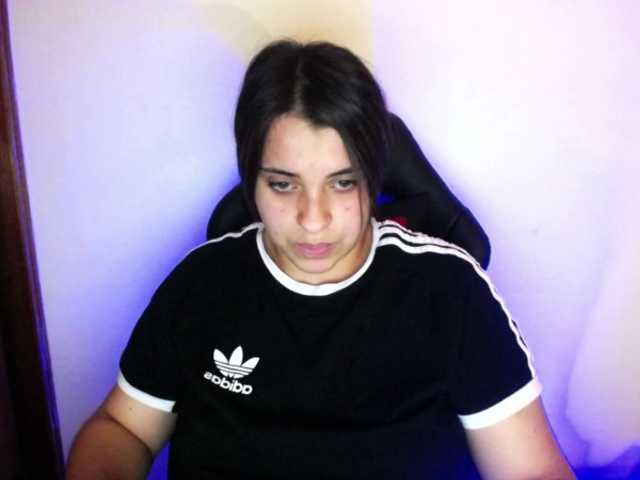 Емитовање снимка екрана tifanydaniel