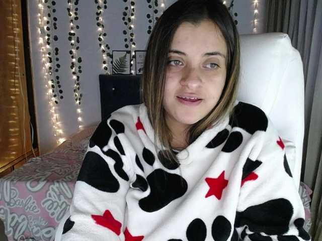 Емитовање снимка екрана tifanydaniel