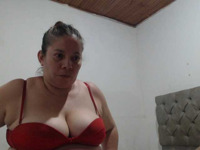 Емитовање снимка екрана tiffa1hot