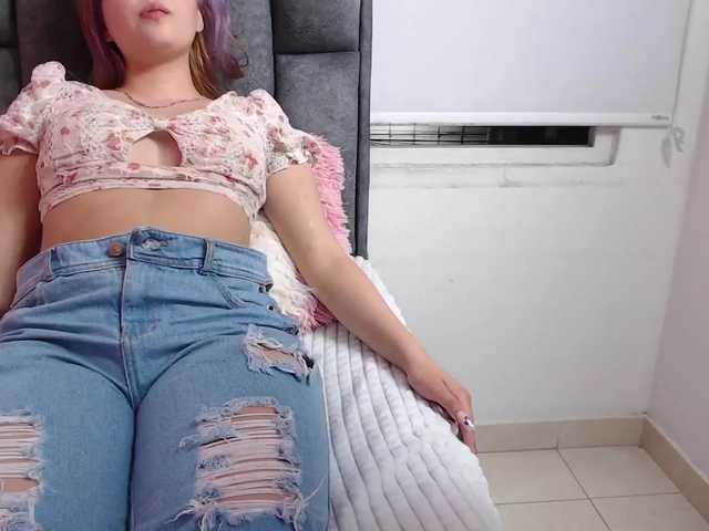 Емитовање снимка екрана TiffanyCox