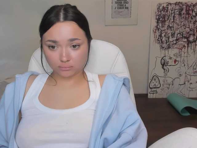 Емитовање снимка екрана Tiffffanyy