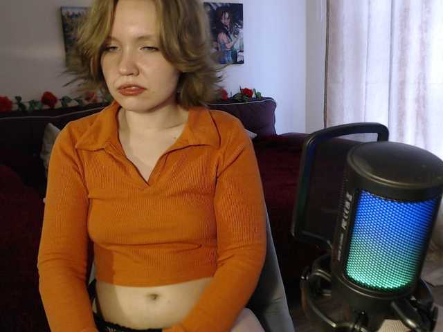 Емитовање снимка екрана LadyAnny