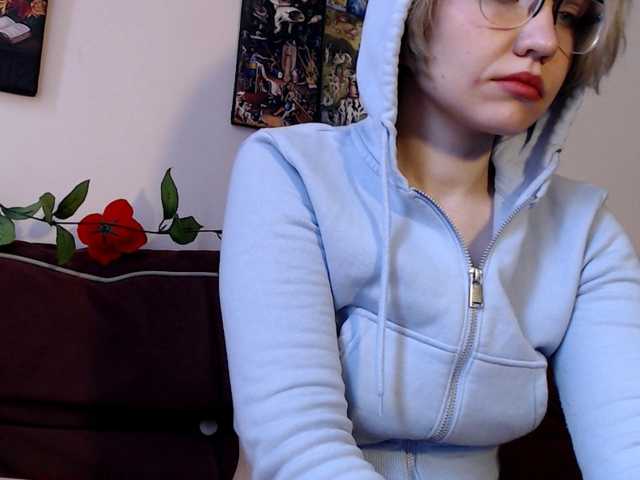 Емитовање снимка екрана LadyAnny
