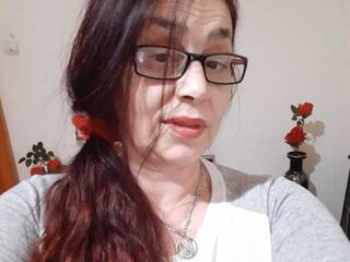 Еротски видео цхат Tinakiss