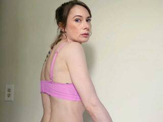 Еротски видео цхат TinkerHell