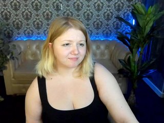 Еротски видео цхат TinkerrBelll
