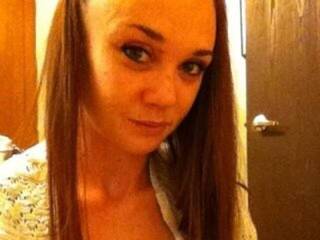 Еротски видео цхат TinyRiley