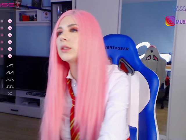Емитовање снимка екрана sleepy_moon