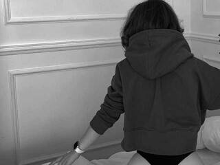 Еротски видео цхат ToryHard