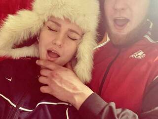 Еротски видео цхат Travelhub