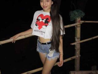 Еротски видео цхат Valen-Johnson