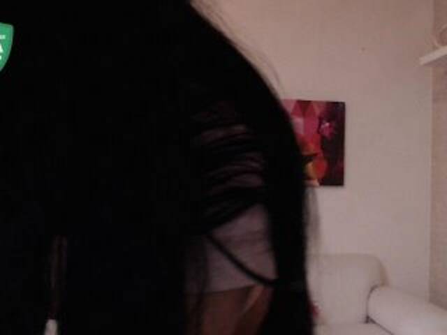 Емитовање снимка екрана ValenHilton