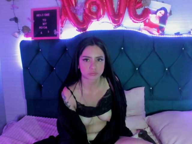 Фотографије valentinalitt Hi guys happy day♥♥♥#new#latina#anal#pussy#deepthroat#squirt