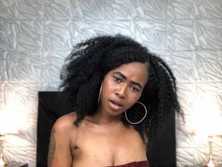 Еротски видео цхат ValentinaRobert