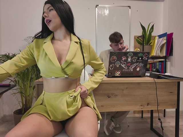 Емитовање снимка екрана Valeria_xoxo