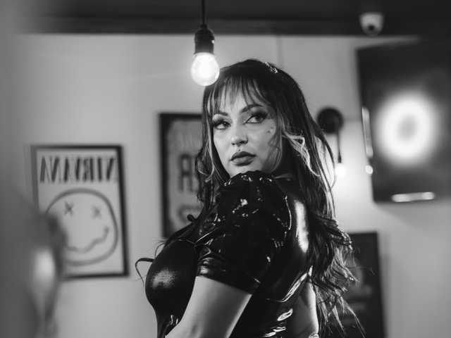 Слика профила Valerie-Baker