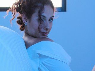 Еротски видео цхат valeriia25