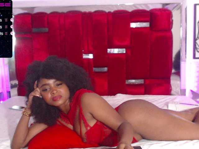 Фотографије valerysexy4 Hey guys, hot day I want you to make me wet for you !! ♥♥ PVT // ON @goal full squirt #ebony #latina # 18 #slim #bigboob #lovens