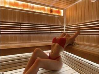 Еротски видео цхат VelvetVicee