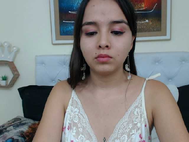 Фотографије venusyiss Hi Lovers ! Today A mega Squirt , tip 333 to see my squit show and others to give me pleasure Tip=pleasure #latina #teen #natural #lovense #suggar