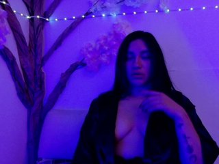 Еротски видео цхат VeronicaLewis