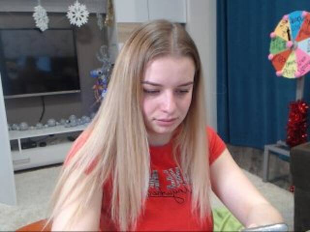 Емитовање снимка екрана VeronicaVain