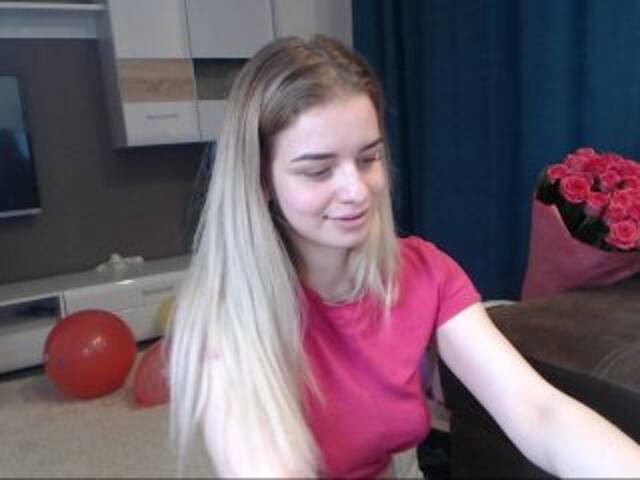 Емитовање снимка екрана VeronicaVain