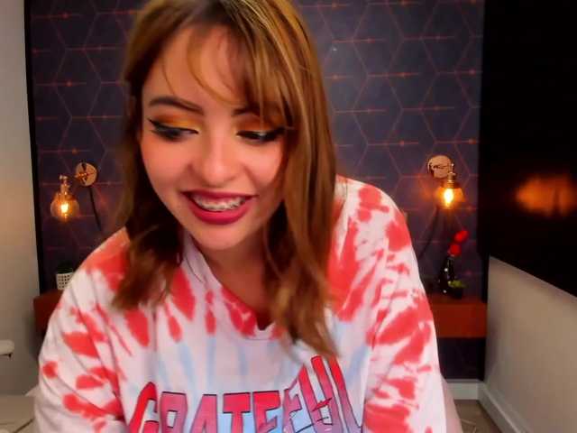 Емитовање снимка екрана VickyBathory