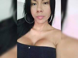 Еротски видео цхат VictoriaBalee