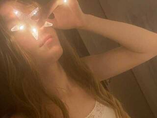 Еротски видео цхат VictoriaCollins