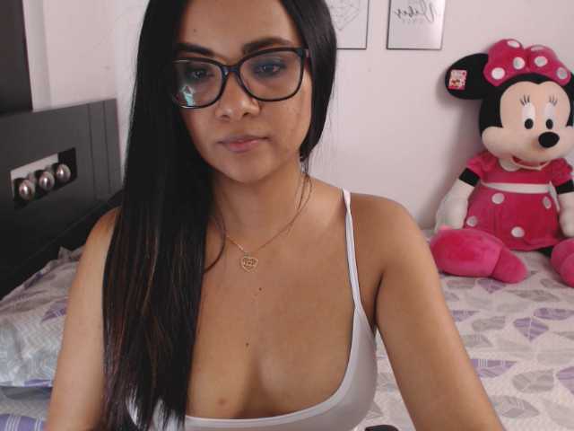 Фотографије Victoriadolff hello guys i am new here i want to have a nice time .... naked # latina # show pvt