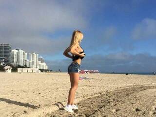 Еротски видео цхат Victoriiaaa