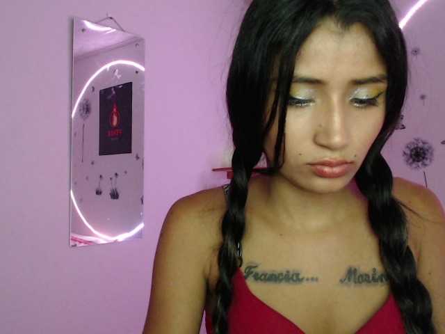 Фотографије VIOLETA-SMILL #teens #masturbacion #juego anal