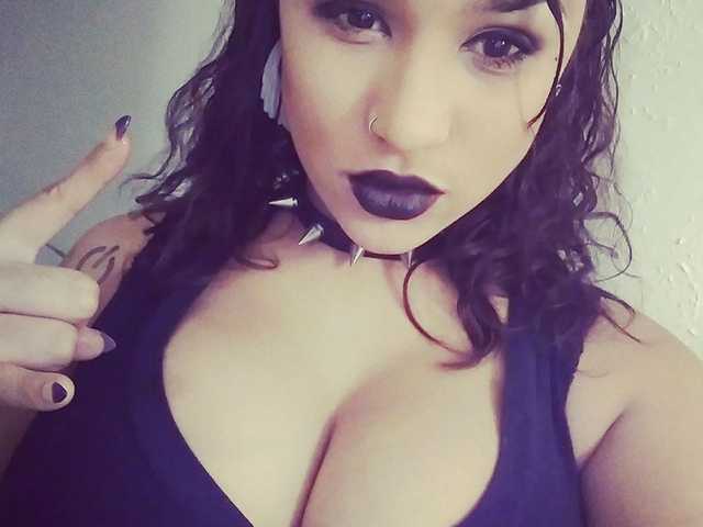 Слика профила VioletBeauXXX