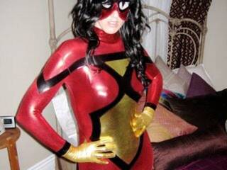 Еротски видео цхат VirginBitch