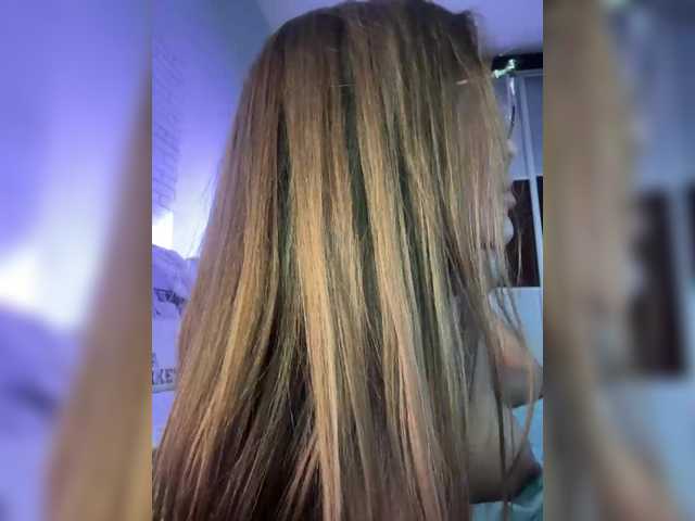 Емитовање снимка екрана WILD-ANGEL777