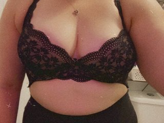 Еротски видео цхат WildFantasyCouple69
