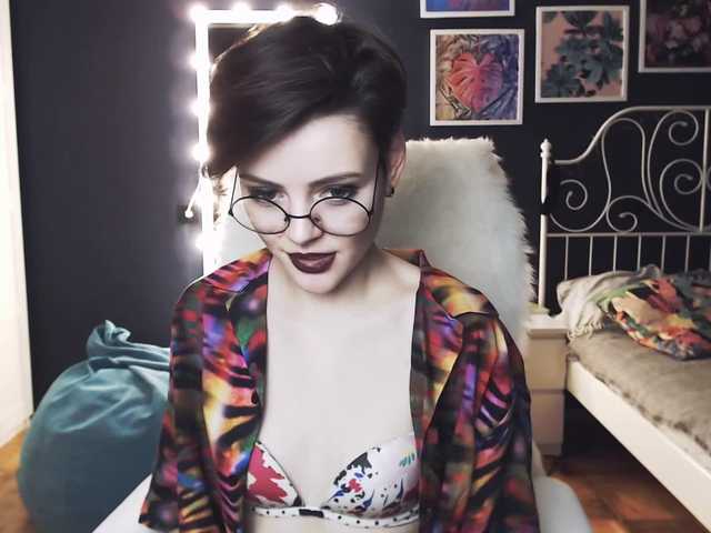 Емитовање снимка екрана Worldends-gf