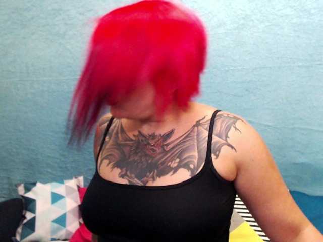 Емитовање снимка екрана xExoticGirlx