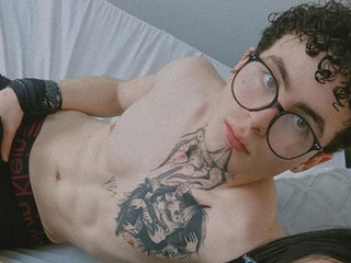 Еротски видео цхат XHotDesire-fx