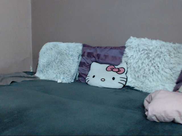 Емитовање снимка екрана xLolaBloomx