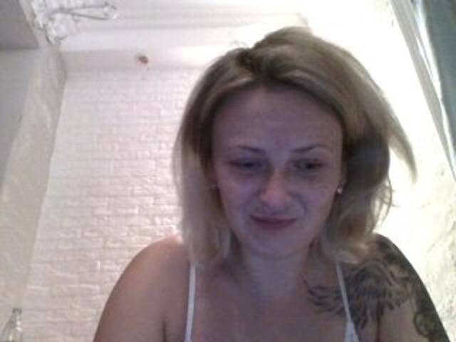 Емитовање снимка екрана XswetaX