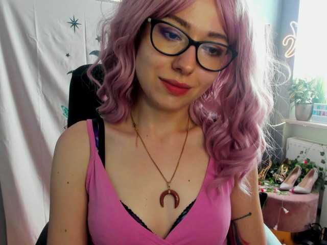 Фотографије xxHeidiLove #joi #tease #fairy #cei #sissy #sph #cbt #young #girl #hot #cute #natural #healthy #ahegao #ass #english #german #curlyhair #cuckold