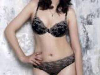 Еротски видео цхат xxkiiraxx