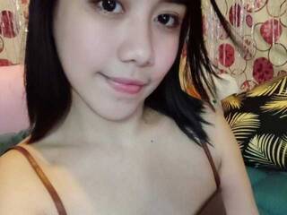 Еротски видео цхат xXsweetEza